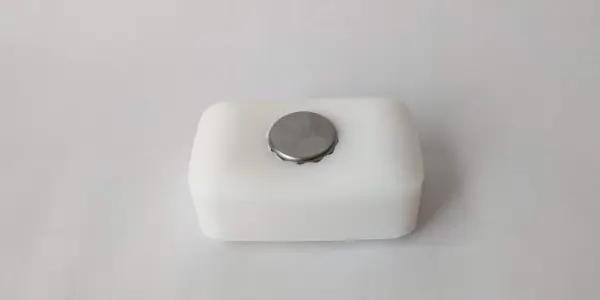 石鹸に磁石をつける｜ダルトン石鹸ホルダー